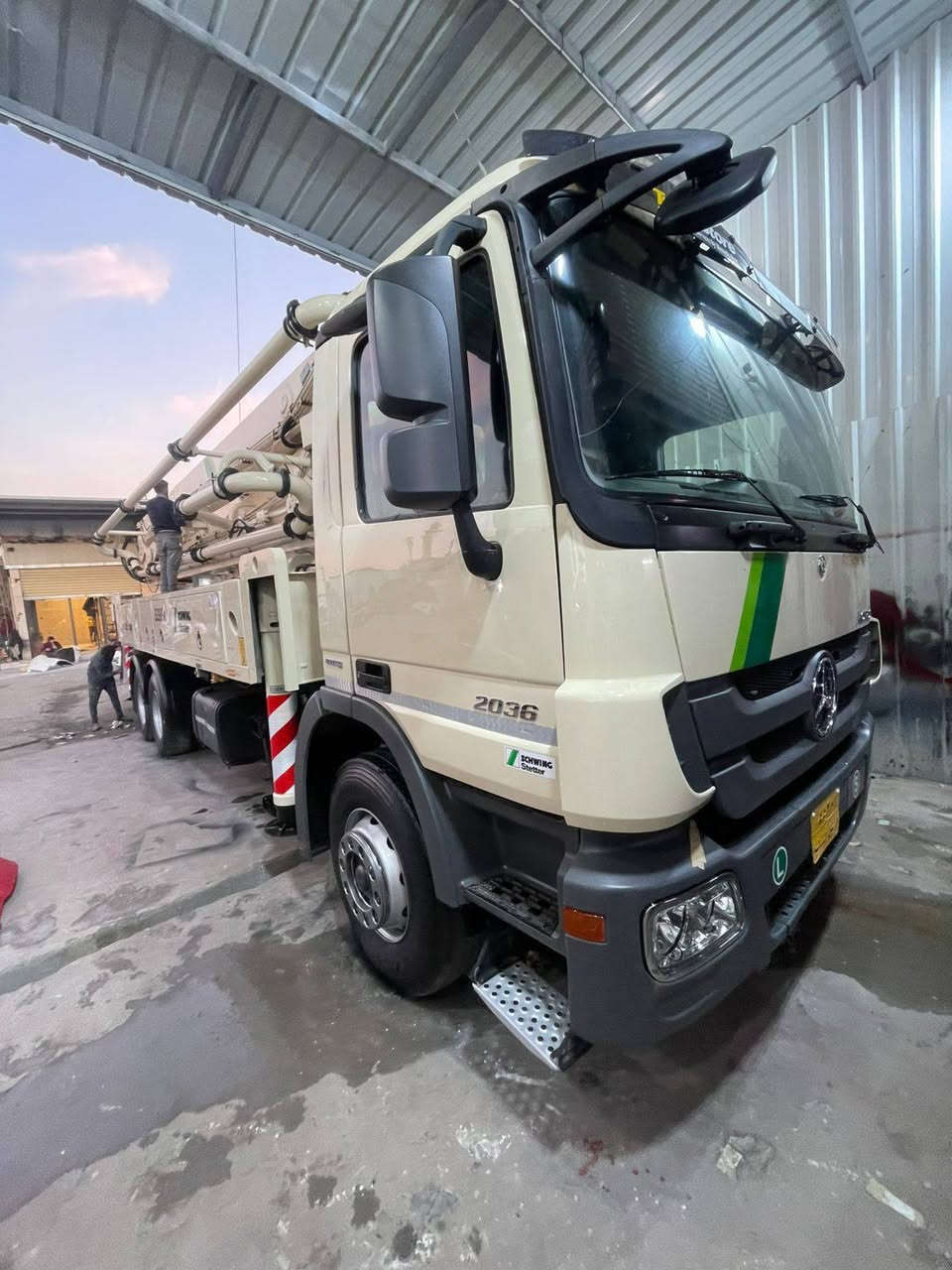 السلام عليكم 
بمات عدد2 موديل 2005 39متر شوينك دبل مضخه شوط طويل كير كهربائي رقم اربيل تحويل نفس اليوم بمات نفس الموديل والمواصفات الواحد سعره 14شده وبي مجال 
***********
***********
***********
