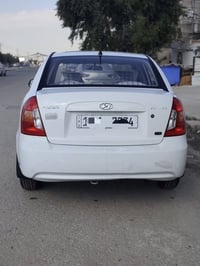 اكسنت • ٢٠١١ • محرك ١٦٠٠