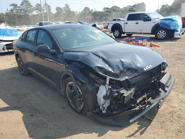 #للبيع 

كيا K4 2025 
مواصفات EX 
حادث كما موضح بالصور 
بدون ارباك
محرك 2000
الموقع الحالي ميناء ام قصر داخل الحاوية 📍

السعر 
115$ قابل للتفاوض 

للاستفسار 
احمد الطائي
***********📞
***********📞

بهاء المعوري
***********📞
***********📞
