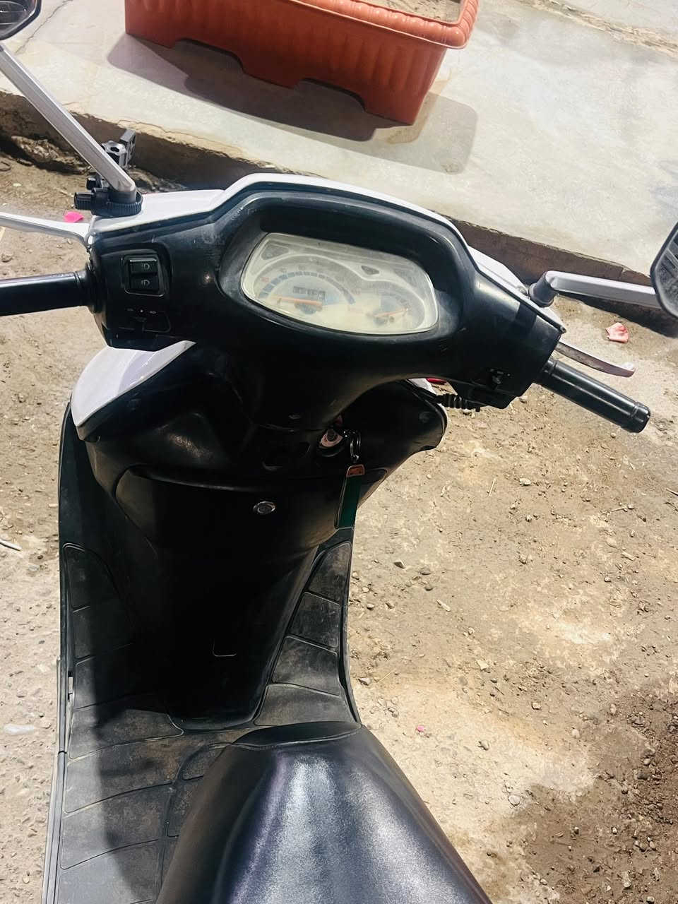 دراجه للبيع السعر 425 ***********
