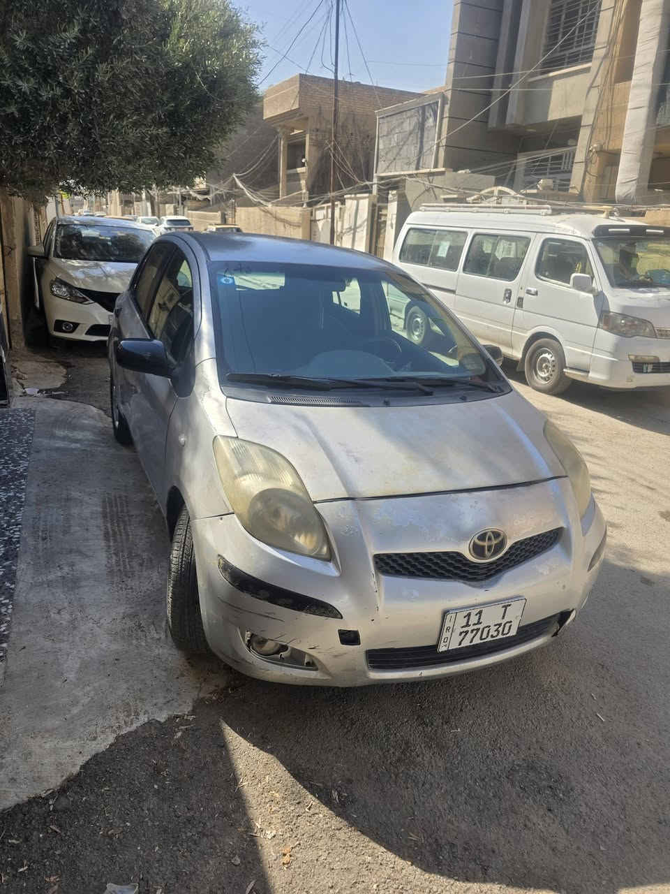 وارد خليجي
ماشيه 200 الف كيلو
بيها ٣ قطع صبغ
بطاريه جديده
بيبان ٢ عكس السايق
وجاملغ خلفي نفس الجهه
بدون لا لغد ولا شاصي
كير اوتوماتيك 
شاشه
رقم بغداد باسمي
سنويه ٢٠٣١
هزه جديده
دعاميه اماميه مكسوره
جبتلها دعاميه جديده بعدها ممشدوده
مكان السياره بغداد المشتل 
السعر 63 وبيها مجال بسيط
للاستفسار 
***********
***********
