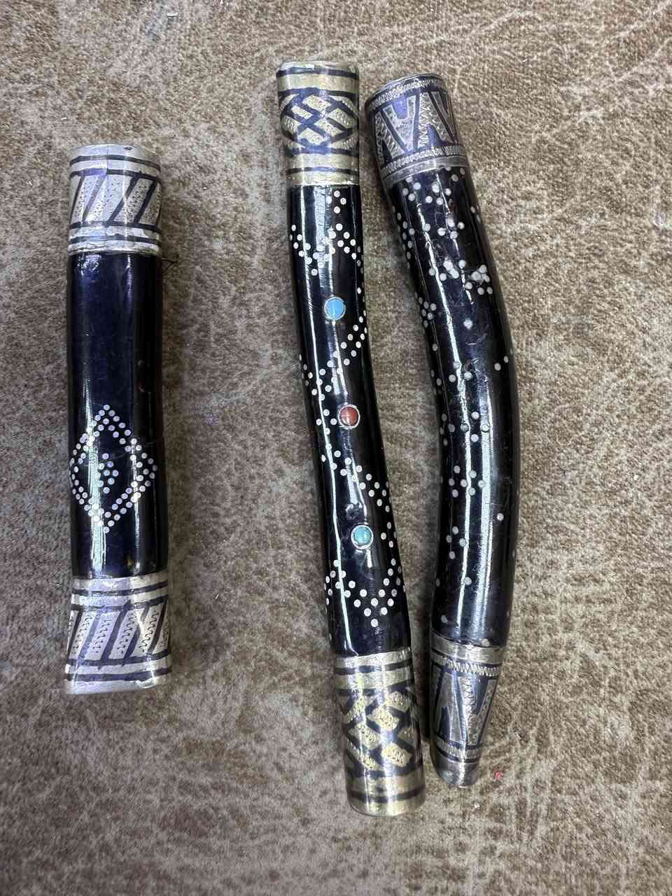 مشارب يسر حجازي قديم 3 قطع نضافه تامه  السعر 600 دولار نهايته


**إذا كنت صاحب هذا الإعلان وتريد حذفه لأي سبب، رجاءا أرسل رسالة إلى الدعم الفني**