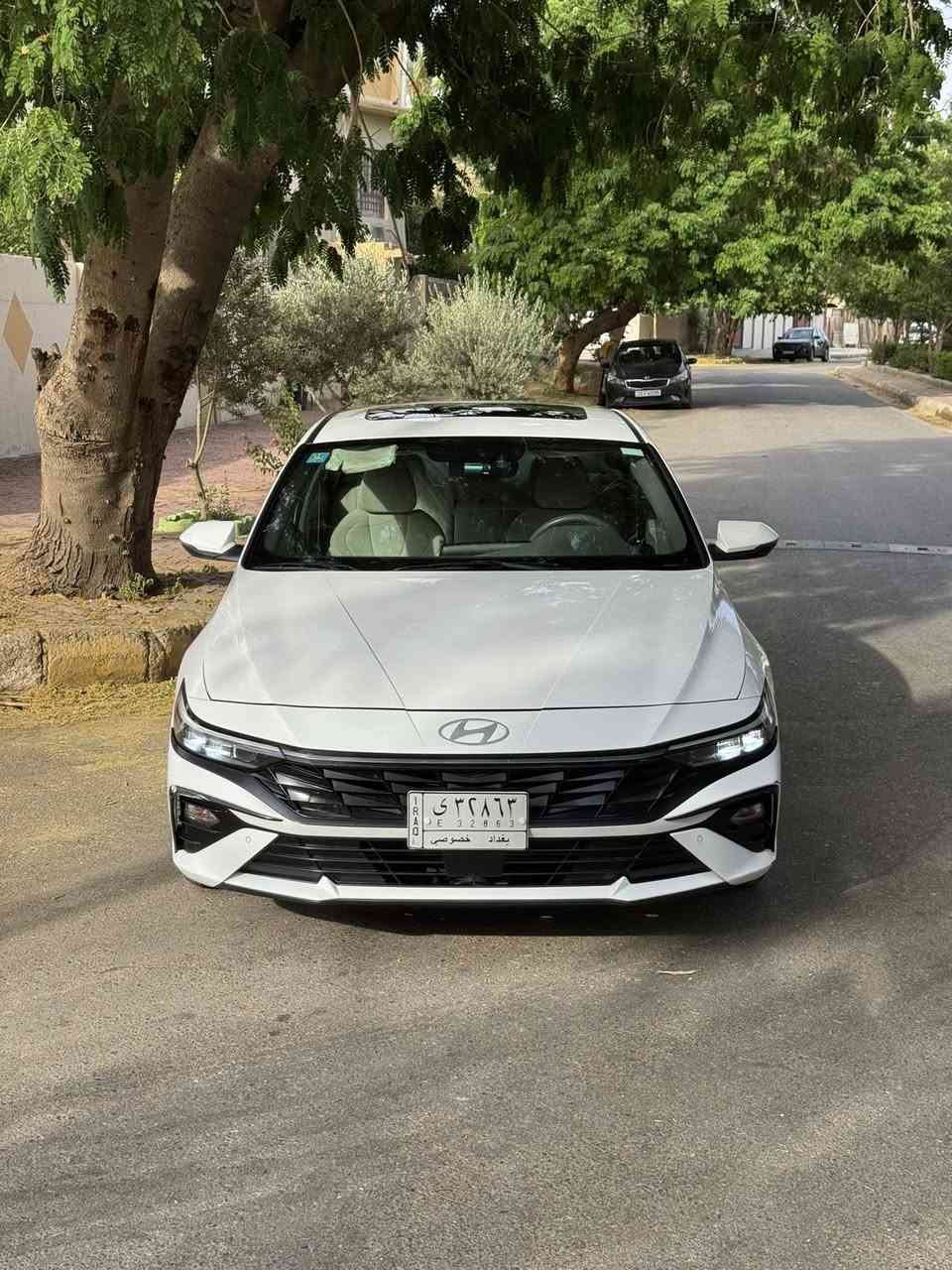 🚗 هونداي ألنترا 2024 للبيع 🔥
السعر 175 وبيها مجال �📍 رقم بغداد
🔹 وارد كوري 🇰🇷 (باب أول)�🔹 الموديل: 2024�🔹عداد المشي : 68,000 كم�🔹 كفالة عامة�🔹من : تبديل + صبغ +بارد  ✔️
✨ المواصفات:�✔️ فتحة سقف (سلايد روف)�✔️ بصمة + دخول ذكي + تشغيل عن بعد�✔️ حساسات أمامي وخلفي�✔️ لايتات زينون + ليد أمامي وخلفي�✔️ فتح صندوق ذكي عند الاقتراب�✔️ مثبت سرعة + تحكم ستيرن �✔️ كاميرا خلفية�✔️ شاشة Apple CarPlay�✔️ 3 أنظمة قيادة (Normal / Eco / Sport)�✔️ منافذ شحن Type-C�✔️ تبريد قطعتين �✔️ محرك 2000�✔️ إشارات بالمرايات + مرايات قابلة للطي
‎💯 سيارة نظيفة جداً باب أول، استخدام خفيف وجاهزة
‎📞 للاستفسار:***********�👤 سيف الحسوني
