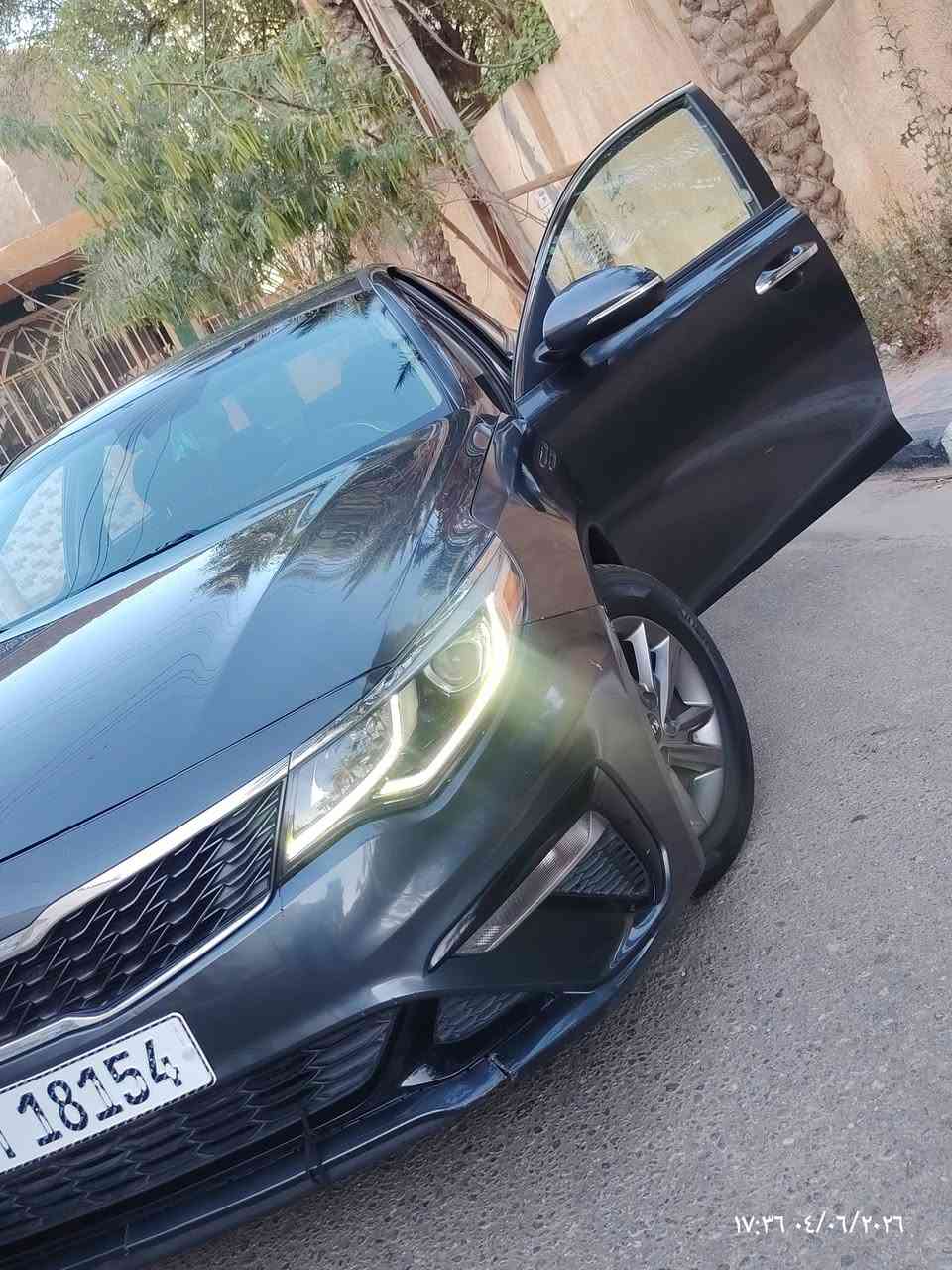 السلام عليكم كيا اوبتما 2020
2400جي تي اي رقم بغداد إنكليزي السياره بسمي سنويه ما ساقطه كلشي جديد بيهه السياره أخت الجديد ماشيه 49 ميل السياره حادثه فقط جاملغ أمامي بدون دواخل بدون ايربك حادثه خفيف جدا و بيهه بارد قليل في الباب الخلفي  كير مكينه تبريد لغد شاصي مكفول  
العنوان كربلاء 
الاتصال  ***********
السعر 138 وبيه مجال 
ملاحظه صور الحادث مرفقه ب المنشور 
ماكو سياره 2020 ماشيه 49ميل ريحه الشركه بيهه
