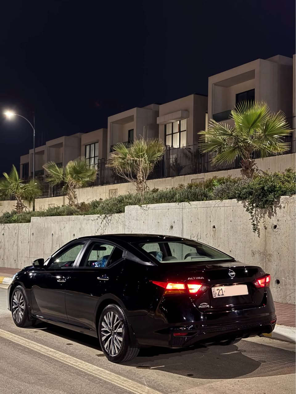 NISSAN ALTIMA 2024 SV 
نیسان ئەڵتیما ٢٠٢٤ – مواسەفات (SV)

📏 ماوەی ڕۆشتن:7,000مایل

▪️بۆیاخ: بێ بۆیاخە گۆڕاوی نییە، تەنها بۆنیتی(پەمپی ئەمریکایە) بێ ناو گرتن… پێش و پشت کەپس

ڕەنگی ڕەشی قەتران، نموونەی جوانی و هەیکەل
هەموو گیانی لەسەر دەقی بیلادیە

🔹 مواسەفات SV: 
▪️ ناو سپی بیلادی
▪️ شاشە گەورە
▪️ کامێرا و حاسە
▪️ بەسمە
▪️ شەغال
▪️ ٣٦٠ پلە ڕادار
 ▫️ ڕاداری ئاوێنە
 ▫️ خەتی جادە پێش و پشت
 ▫️ تەحدید سورعە
▪️ تەحەکوماتی کاملی سەر سووکان
▪️ کوشن کارەبای
▪️ کار پلەی (IOS, ANDROID)
▪️ ئاوێنە کارەبای
▪️ ئاوێنەی ناوەڕاست دژە فوول
▪️ لایتی پێشەوە عەدەسە، زینۆن، لید(LED)
▪️ لایتی دواوە کامل لید(LED)
▪️ فوول لایت ئۆتۆ
▪️ زۆر مواسەفاتی تر…

✔️ گێر و مەکینە نەکراوەتەوە بە شەرت
✔️ گێڕ، مەکینە، تەبرید و کارەبایات بە شەرت

✔️ کامل سێرڤس کراوە
✔️ ڕۆنی تازە گۆڕاوە
✔️ چوار تایەی تازەی بیلادی لە ژێرە
✔️ ویلەکان شووختی نییە
✔️ تازە پۆڵیش و حەمام کراوە

     سەیارەکە نموونەیە ماشاءاللە
 وردە و چاڵ و شوخت و گۆڕاوی نییە

ڕەقەم و سەنەوی تا ٢٠٣١ تازەیە
تەحویل و غرامە بە شەرت

📍 شوێن: سلێمانی
📞 پـەیوەندی:
*********** (WhatsApp)
***********

————————————————

NISSAN ALTIMA 2024 SV
نيسان ألتيما 2024 – مواصفات (SV)

📏 المسافة المقطوعة: 7,000 مايل

▪️ الصبغ: بدون صبغ، ماكو تغيير، فقط البونيت (کلیر أمريكي) بدون دواخل….. كبس أمام وخلف

اللون أسود قطران، نموذج بالجمال والهيكل
كل الجسم على دق بلادي

🔹 مواصفات SV:
▪️ داخل أبيض بلادي
▪️ شاشة كبيرة
▪️ كاميرا وحساس
▪️ بصمة
▪️ شغال
▪️ رادار 360 درجة
 ▫️ رادار المرايا
 ▫️ خط الطريق أمام وخلف
 ▫️ تحديد سرعة
▪️ تحكمات كاملة على الستيرن
▪️ كوشن كهرباء
▪️ كاربلاي (IOS, ANDROID)
▪️ مرايا كهرباء
▪️ مرايا وسط ضد فول
▪️ لايت أمامي عدسة، زينون، ليد (LED)
▪️ لايت خلفي كامل ليد (LED)
▪️ فول لايت أوتو
▪️ هواية مواصفات أخرى…

✔️ قير ومكينة ما مفتوحة بشرط
✔️ قير، مكينة، تبريد وكهربائيات بشرط

✔️ كامل سيرفس معمول
✔️ زيت جديد متغير
✔️ أربع تايرات بلادي جديدة تحتها
✔️ الويلات ما بيها شوخت
✔️ جديد بولش وحمام

السيارة نموذج ما شاء الله
ما بيها ورده ولا چال ولا شوخت ولا تغيير

الرقم والسنوية لحد 2031 جديدة
التحويل والغرامة بشرط

📍 المكان: السليمانية
📞 التواصل:

‏*********** (WhatsApp)
*********** السليمانية, العراق
