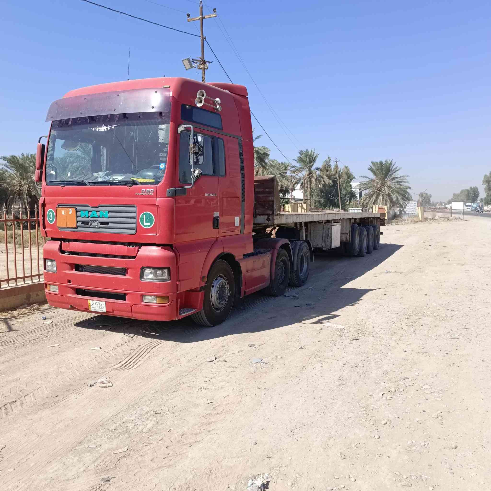 مان تيكه موديل 2007 مكينه بم ونوزل كير اوتوماتيك ريتايدر تخم تاير باتريات جديده سياره كامله تحويل مباشر رقمها بغداد مربوطة فلات ذات جوانب متحركه اربع محاور شراي يتصل ***********
