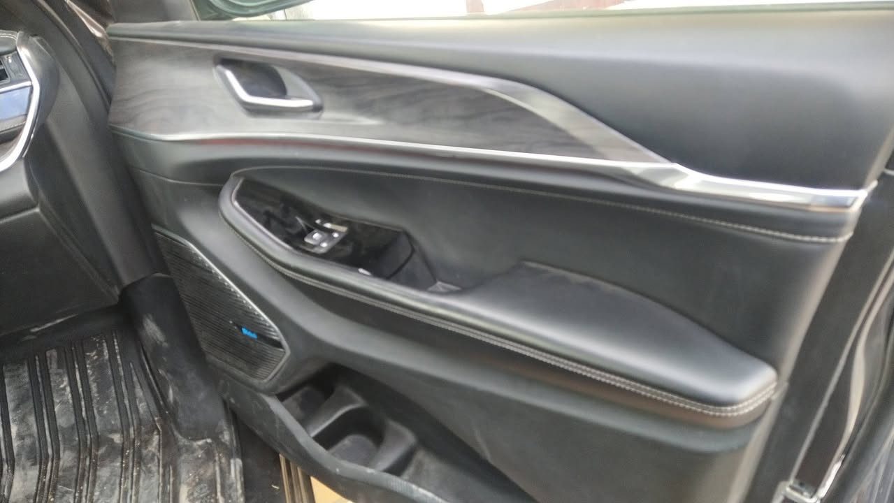 البيع سياره جيب وافر لان
موديل 22 شكل جديد وقم اربيل
سياره وارد امريكي 
الون فيلي سياره جاهزه مابيه نقص
ماشيه 52كيلو متر


**إذا كنت صاحب هذا الإعلان وتريد حذفه لأي سبب، رجاءا أرسل رسالة إلى الدعم الفني**