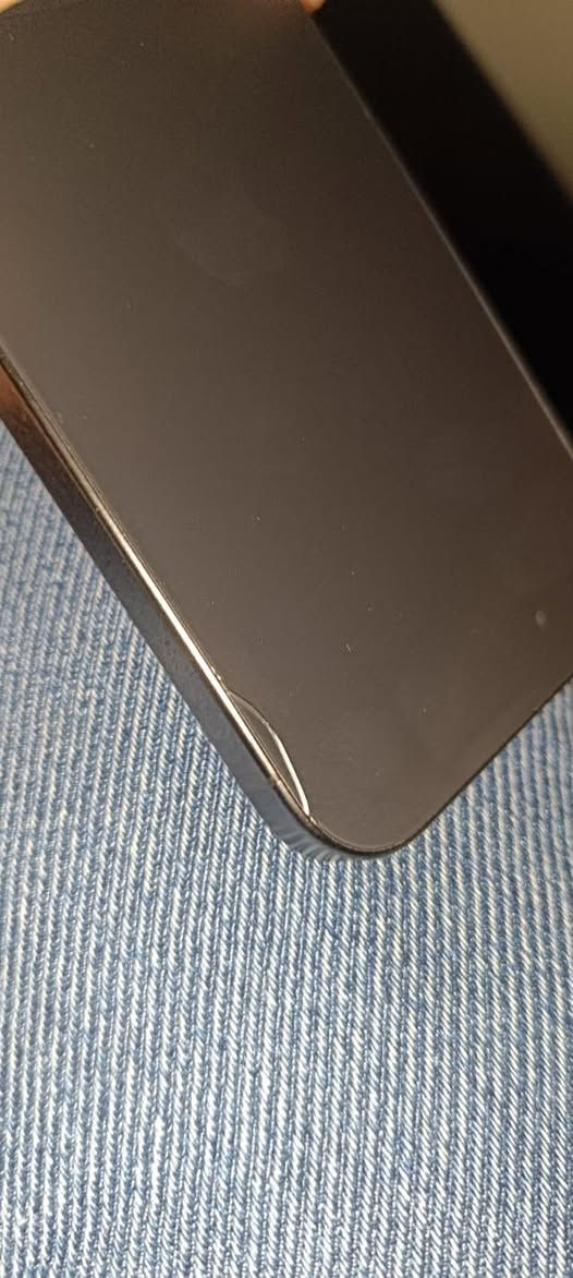 السلام عليكم للبيع ايفون 15 pro فقط موماكس بي هاذة الفطر البسيط ممبين الة تركز علية للعلم مو امريكي ١٢٨ بطارية ٨٧ ب٧٠٠ وبي مجال مكانة السيدية *********** او مراوس بجهاز اقل وفرق
