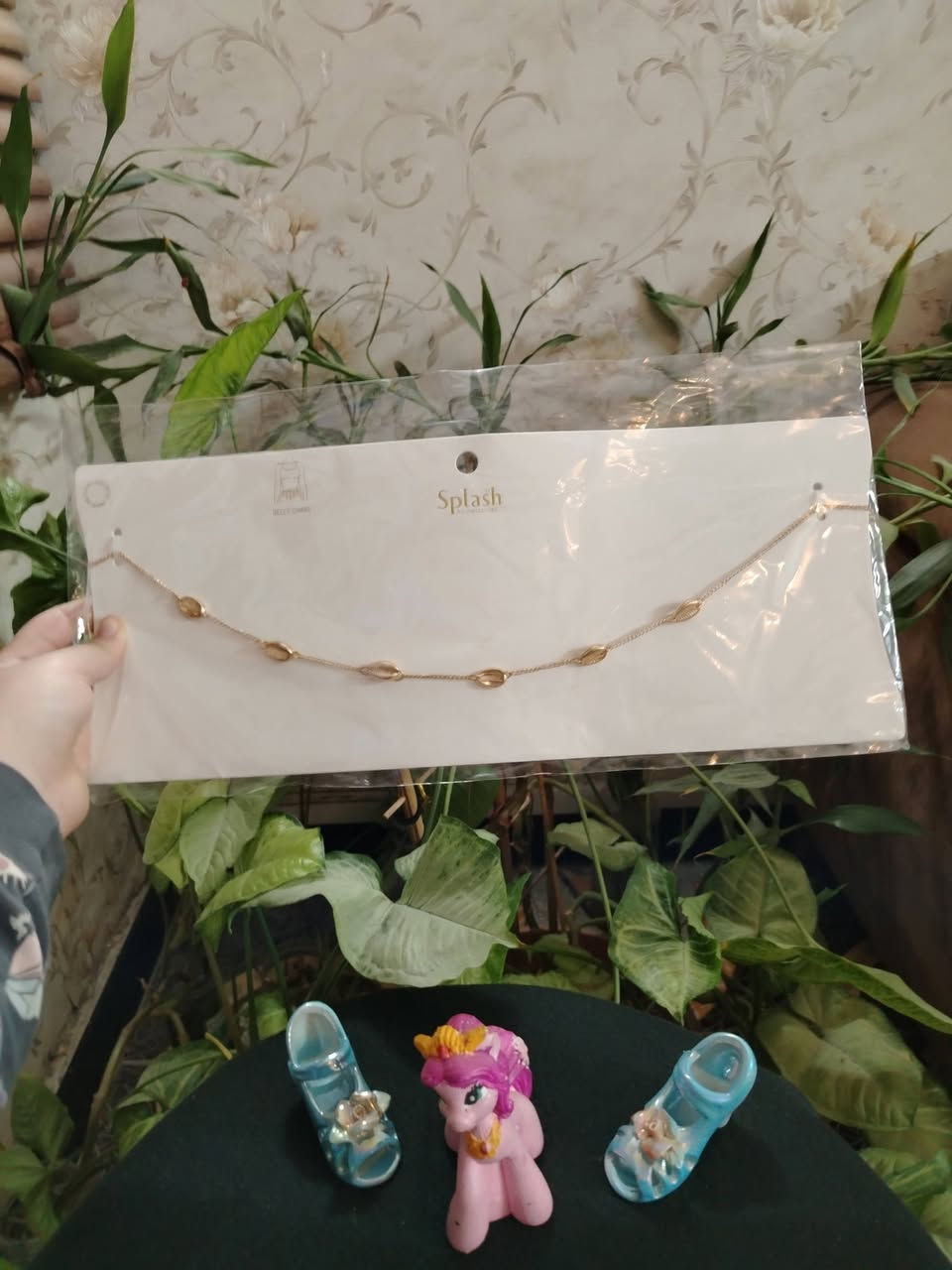 اكسسوارات ماركات اوربية
#سبلاش #ماكس #بضاعه_جديده
@إشارة
الجميع
المتابعين


**إذا كنت صاحب هذا الإعلان وتريد حذفه لأي سبب، رجاءا أرسل رسالة إلى الدعم الفني**