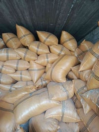 تبن للبيع للاستفسار اتصل بالرقم 07783305267