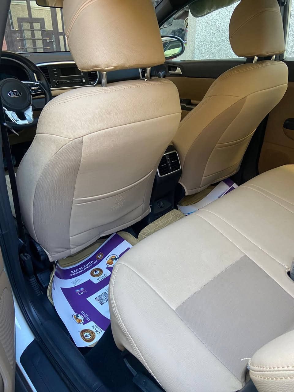 السلام عليكم
سبورتج موديل 2020
مواصفات عاديه خليجي زيرو السياره جديده بمعنى الكلمة السياره صار بيها طخه بالجاملغ الخلفي
تجي تكلب السياره وتشوفها مناقصها اي شي رقم بغداد تحويل مباشر بسمي باقي السياره مكفوله من الطول للطول خليجي اصل صار بيها طخه بالعراق قبل كم يوم  وصوره الطخه موجوده بالمنشور وبسبب الطخه اريد ابيع بعدها ماتصلحت مكانها بغداد رجاءا مايعجبك المنشور اطلع كبل تلكى غيرها سياره جديده ونظيفة ماناقصها شي كاملة مكملة
خابرني وتدلل وسعرها مناسب
***********
