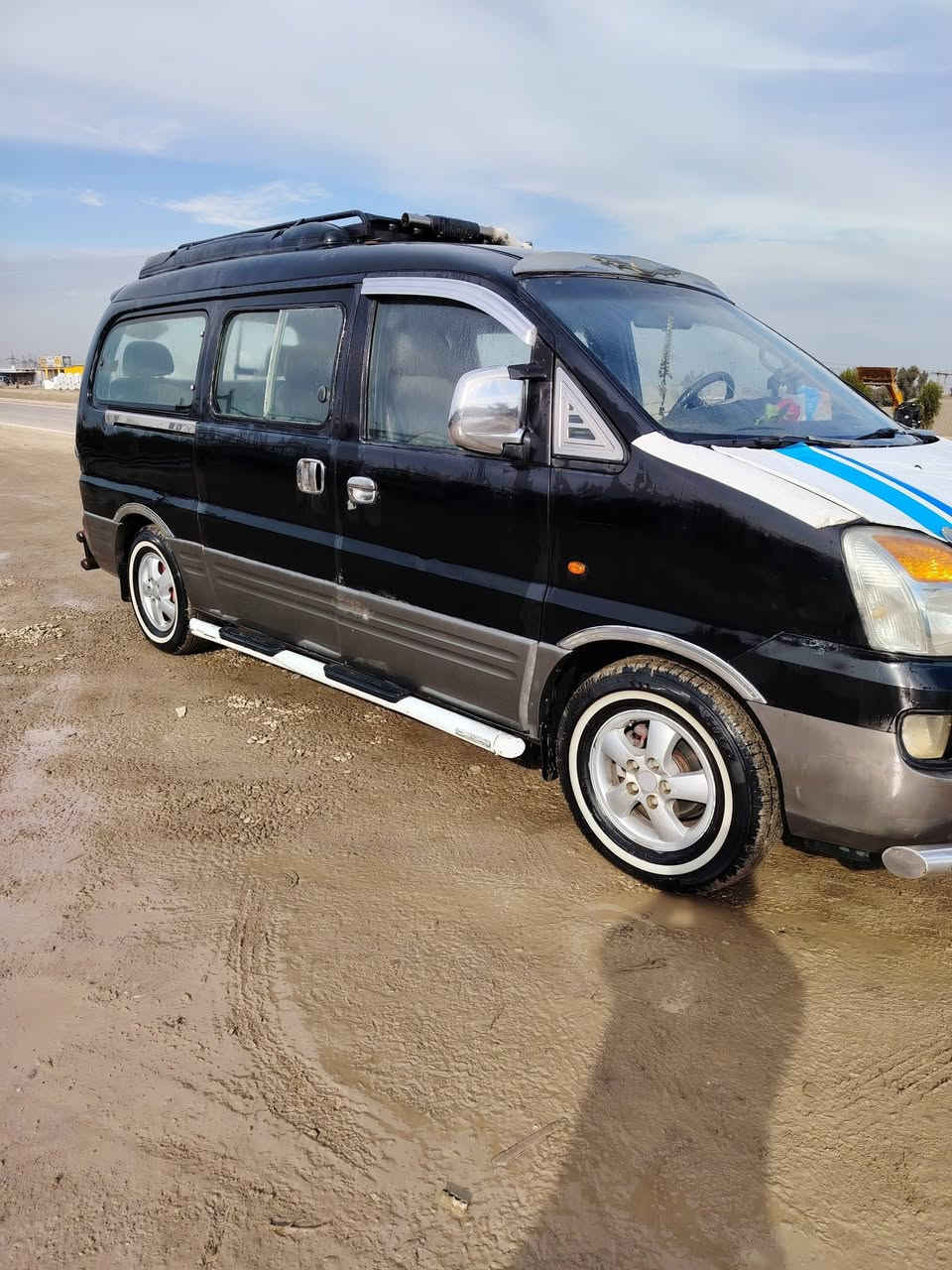 سلام عليكم
ستارك موديل 2004
محراك كير تخم تايرات جديد 
صدر اماي خلفي جديد 
سياره جاهزاه كبل الشارع 
سعر 75 وبيه مجال 
مكان ديالي الخالص 
رقمي ***********
