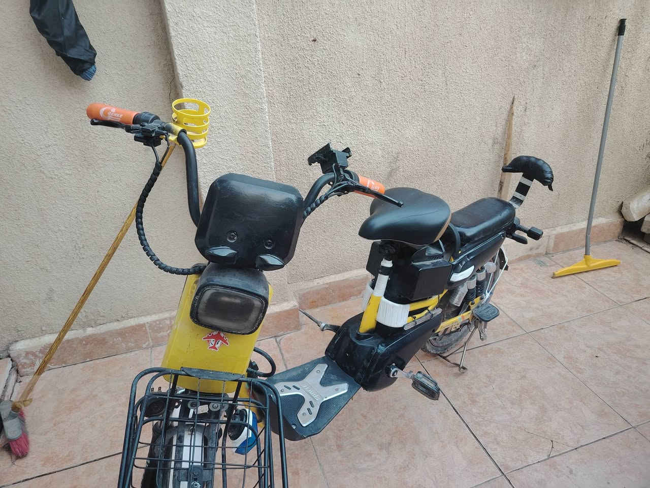 بايسكل شحن مستعمل
مواصفات:
شاشة
اناره ld
حجم 26
موديل 2023
قفل خلفي
لايت عالي ناصي
ستاند وشاحن موبايل
سرعة حقيقية 40_30
4 باتري
بك لايت
سله امامية
نضام امان سرقة
بي خللين الهورن والاشاير
السعر275 وبي مجال للطيبين 
المكان: كربلاء سيف سعد قرب أسواق حمودي
رقم الهاتف ***********
