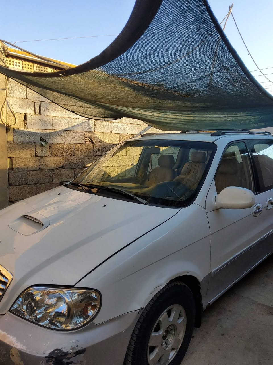 سلام عليكم كيه كرنفال كاز بغداد مشروع وطني بسمي موديل 2002  تبريد شغال ٣ قطع ٩ راكب السعر  ٦٥ وبيه مجال العنوان  بغداد  ***********
