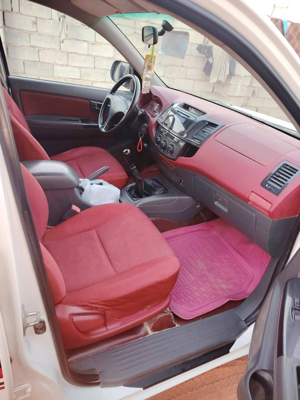 للبيع بيكم فلاونزه 2015سعودي ناطق ام الدعاء رقم بابل انكليزي سنويه جديده سياره مكفول كفاله عامه من كلشي كير مكينه حداديه تخم تاير تبريد تتفئه علا وضع الشركة سياره جديده كلش الشراي يتصل مكلف بنشر الشراي يتصل ***********
