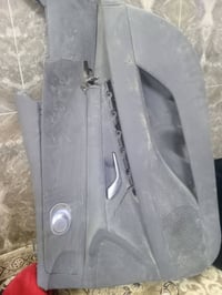 بطانه سيارة • مكسور • قطع غيار