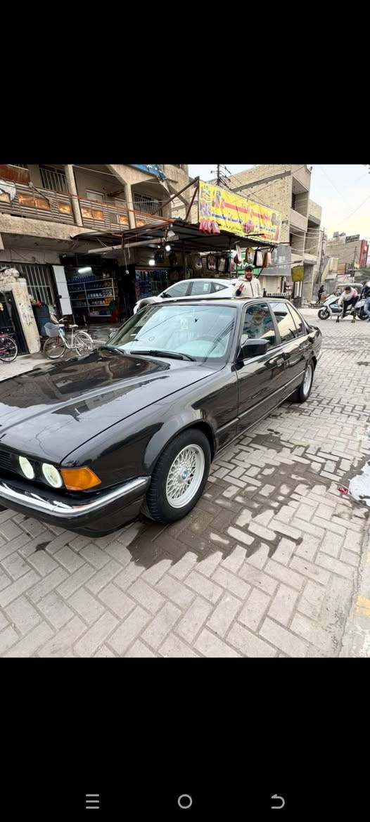 سلام عليكم BMW1991حجم730
كير مكينة صدر تبريد تخم تاير كهرباىيات كلة مكفول 
رقم بغداد نكليزي هزة جديد سنوية 30شرط تحويل
سيارة مكفولة من ضربة صبغ فقط شرط سونار 
داخل بيجي شادلهة غرفة جديدة زنون مضخم صوت
السعر مناسب تصل ودلل ‏‪***********‬‏بغداد البياع
اخوان ترهم مراوس حسب القناعة ونطي فرق اذا رياضي عادي
