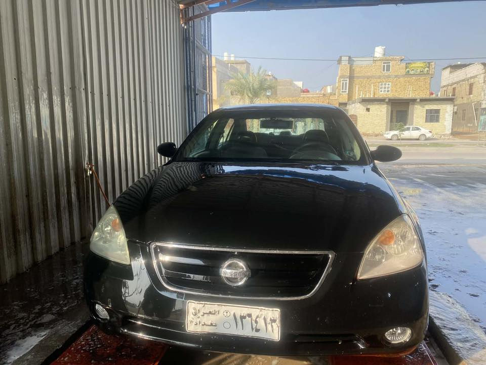 سلام عليكم سيارة اليتما نيسان 2004مصبوغه احزام رقم صدامي بغداد أنا أتكفل بتحويله يعني المشتري يستلم رقم إنكليزي وسنويه عاج مكان السيارة النجف الأشرف السعر(50 وبيه مجال)
***********
