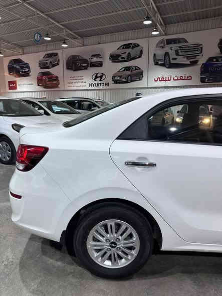 تحرص شركة ومعرض علي كاظم لتجارة السيارات على تقديم آفضل وارغب العروض وأنسب الأسعار وكل الهلا بيكم ❤️
**عرض خاااص

🔹كيا بيجاس خليجي
🔹موديل 2025 
🔹محرك 1400 
🔹عداد المسافة* زيرو  كيلومتر
🔹 مواصفات مميزة
🔹السيارة صيانه لمدة 3 سنوات مجاني   اي 12 ابديله دهن مجانيه 
وسنه صيانه مجانيه على طريق 
مرقم بغداد  وكامل وسعر عرض خاص ((١٨مليون و٩٥٠ الف دينار ''اي ١٣٣ ورقه ))

  ((   ضمان المجموعة الدولية ))

☎️للطلب والاستفسار ***********

#شركة_ومعرض_علي_كاظم_لتجارة_السيارات
#اشتري_بسعادة 😍
