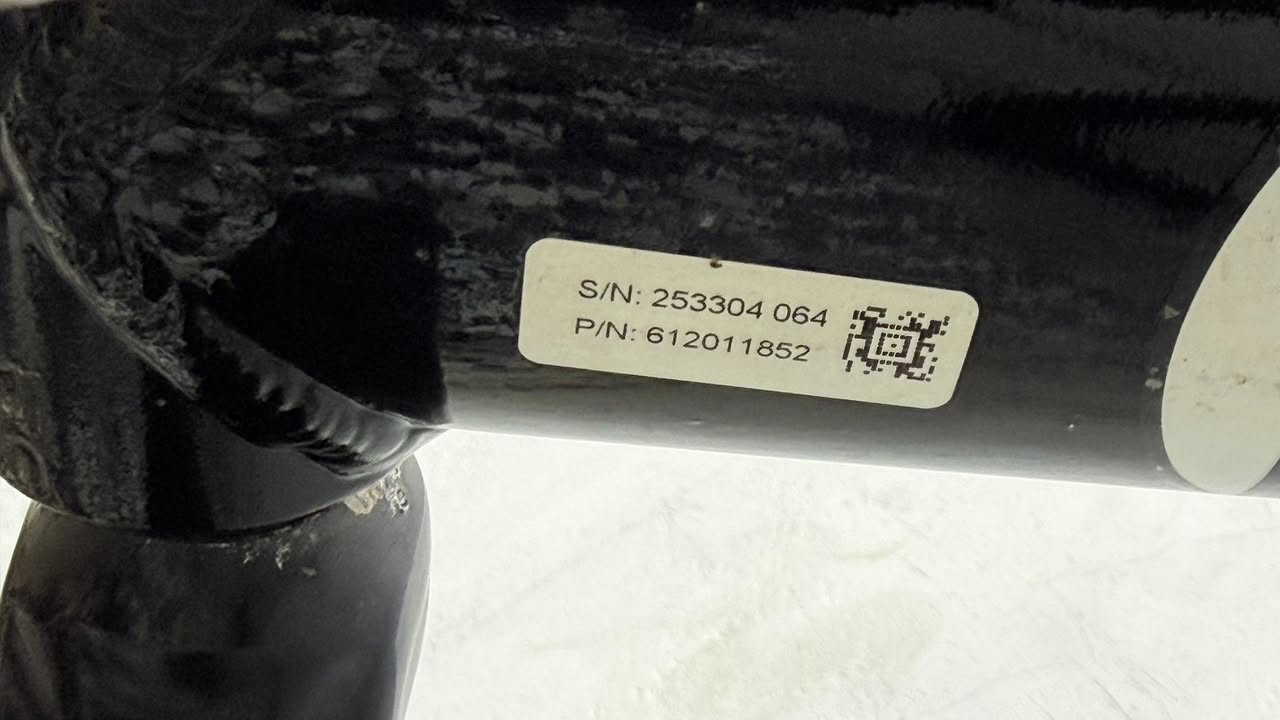 سلام عليكم
للبيع دراجة هوائية جبلية هجين ماركة Focus الألمانية، قوية ومناسبة للرياضة والاستخدام اليومي.
الحالة نظيفة جداً تقريباً %95.
المقاس: 26 - حجم M
عدد السرعات: 27 سرعة (9x3)
فرامل دسك
جميع التفاصيل موضحة بالصور
تم تعديل  السعر 
§ السعر: 245 ألف - بيه مجال بسيط
الموقع: بغداد - البلديات
لا يوجد توصيل
الهاتف: ***********
*متوفر واتساب
