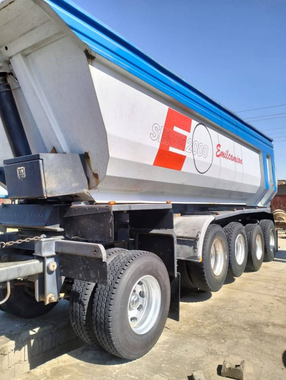 سلام عليكم مقطوره البيع مكفوله من كولشي  ‭0783 291 0044‬مكلف بل نشر
