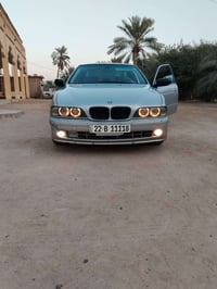 بي ام دبلو صقر E39 528 موديل 2000 رقم اربيل باسمي هزه وسنويه جديده مصب...