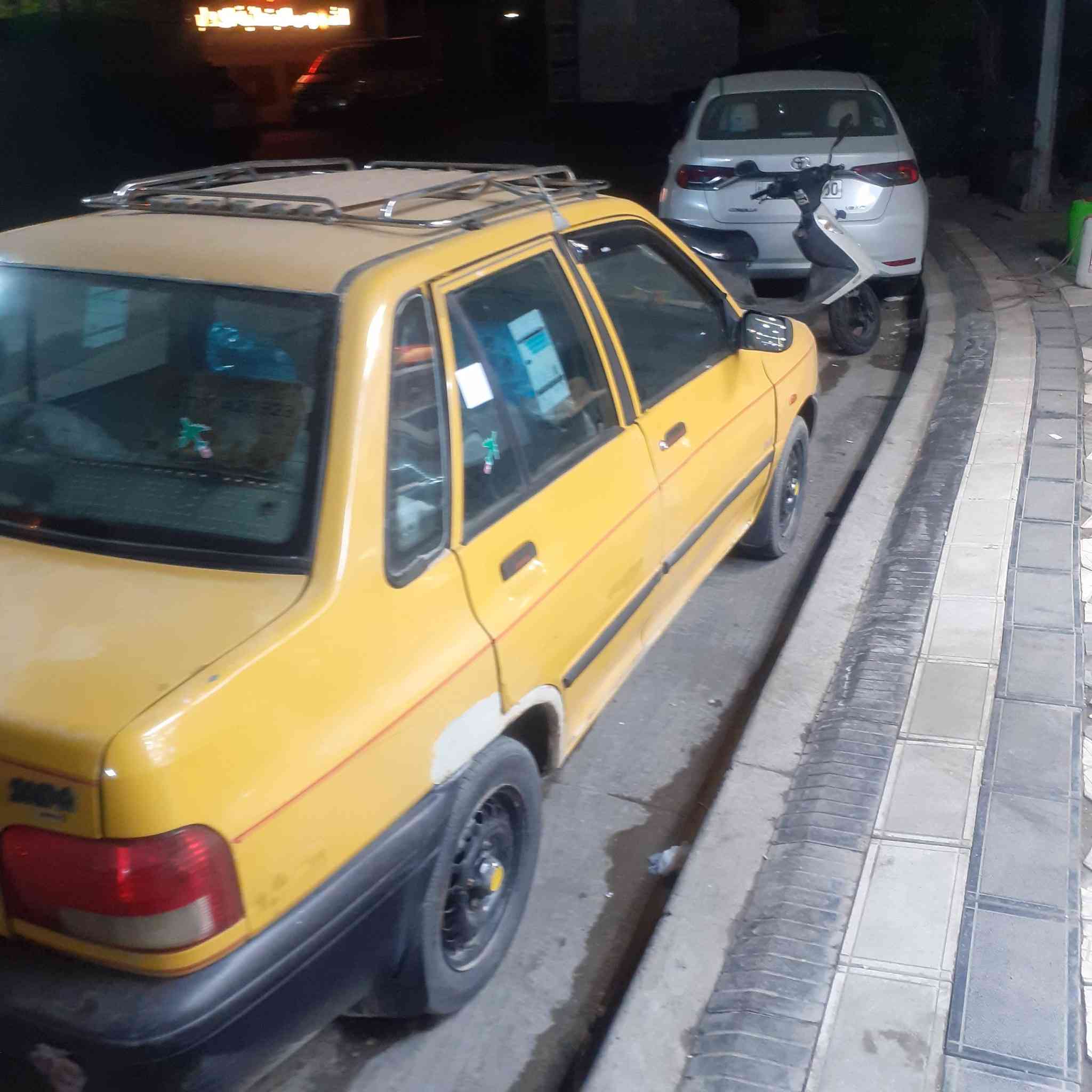 السلام عليكم سايبه للبيع موديل ١١بغداد هيئه وغرمات مصفره محرك بي تخير يرادله تجفيت كير خير من الله سنويه ممنتهيه لغايه ٢٦ كهربائيات شغاله للإستفسار الاتصال على الرقم ***********ملاحظه غير متواجد على الفيس
