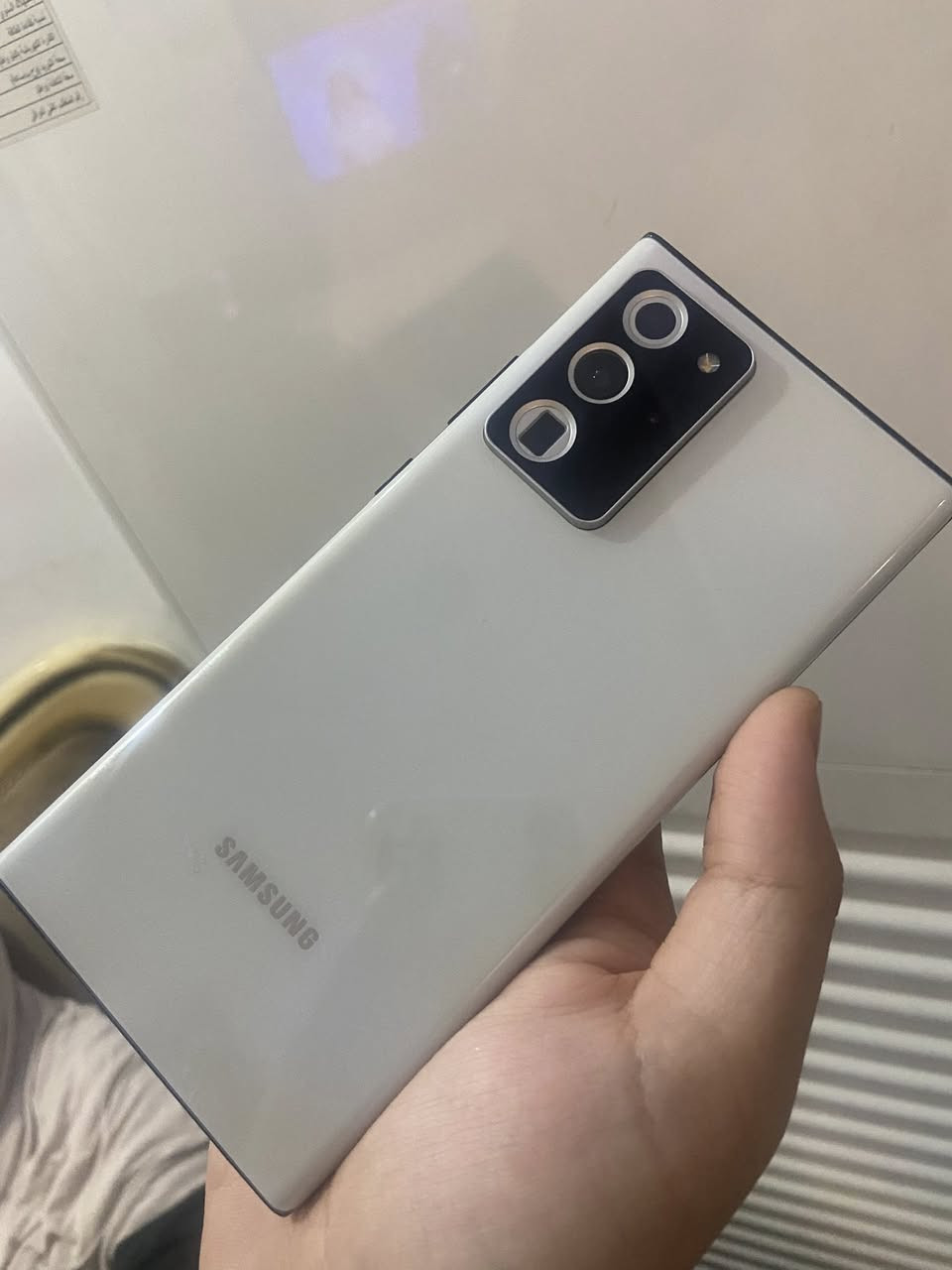 سلام عليكم سامسونك 20الترا
مبدل شاشة اصلية السعر 400 
العنوان بغداد الدورة 
***********
