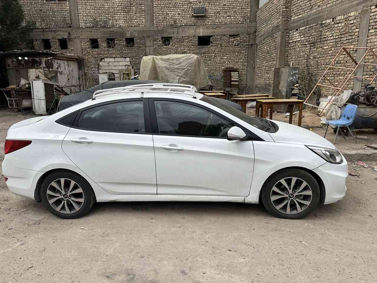 السلام عليكم اكسنت خليجي مديل 2016 بيها بس جاملغ الامامي بي بارد ويبها طخات موجدات بل صور سياره ماشيه ٧٨ مكانها بغداد بسمي تحويل ثاني يوم سعرها 115 وبيها مجال رقمي ***********
