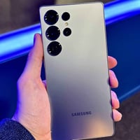 للبيع سامسونك أس 25 ألترا  s25 ultra  مستعمل نظافة 100% لون Gray ذاكرة...