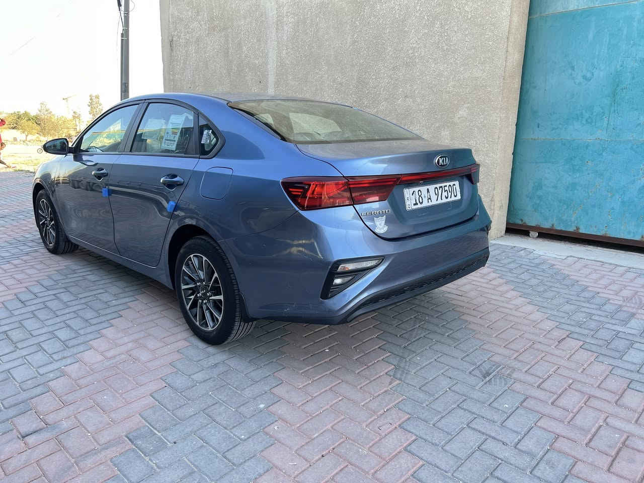 السلام عليكم
للبيع سيراتو خليجي موديل 2021 هزة ورقم جديد رقم بابل الدولي مكينة كير حدادية تبريد تدفئة على وضع الشركة مكينة 1.6 دوش وگير اي تي المرغوب ماشية 95 الف بيها صبغ جاملغ امامي وباب السايق بدون تبديل وبدون داخل السعر المطلوب 135$ مكاني كربلاء 
للاستفسار ***********
