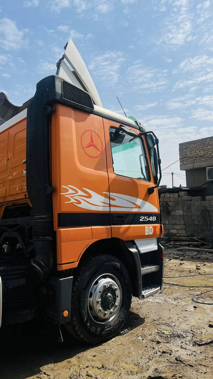 اكتروز ٢٠٠٢ شاصي طويل بلادي بدون صبغ باج بطن جديد مجموعه جي اف مال اكتروز تخم تاير محرك ٤٨ دبل تيربو       
***********
