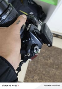 نيكون7100 كامره نضيفه والمعدات كدامكم وياهه ستاند كامره صارلي سبوعين م...