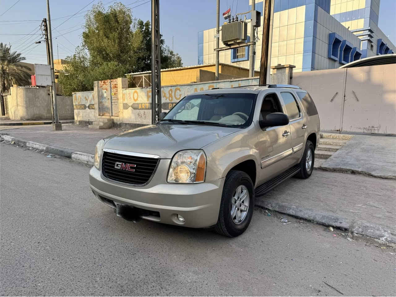 السلام عليكم للبيع او مراوس حسب القناعه جمسي دينالي فول مواصفات موديل 2008 خليجي وكاله الكويت ماشيه 179 الف جاهزه ع اخر حبه من كلشي وترايه مال زيرو السياره ادوات بدون كص 
سعره 85 مكاني بصره الجبيله 
***********
واتساب او اتصال ماسنجر ماكو
