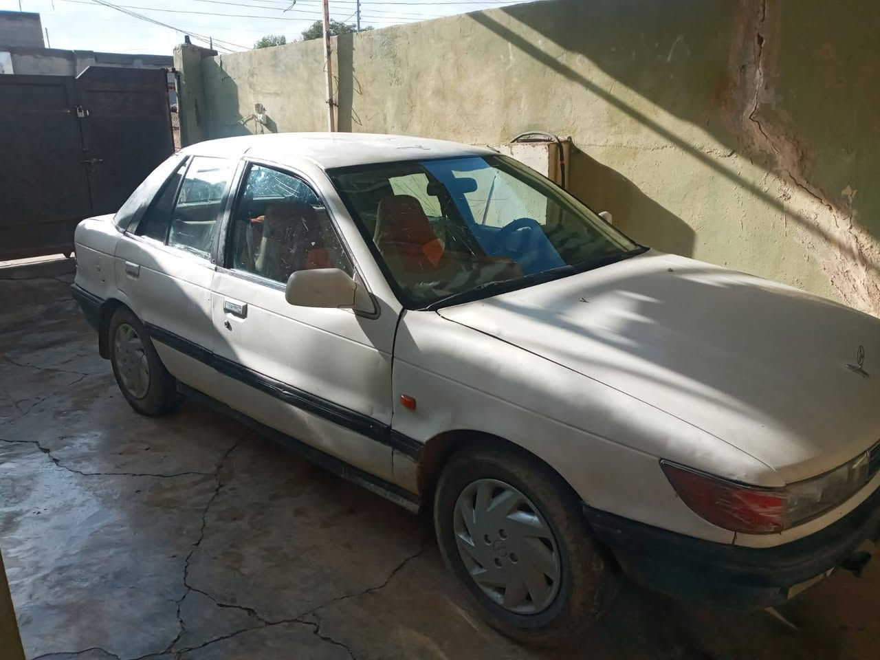 السلام وعليكم يوجد عندي لنسر للبيع كامله محرك كير صدر تايرات كله جديد سياره جاهزه رقمه كركوك ألماني صلاح الدين العلم
للاستفسار علا هاذا الرقم ***********
