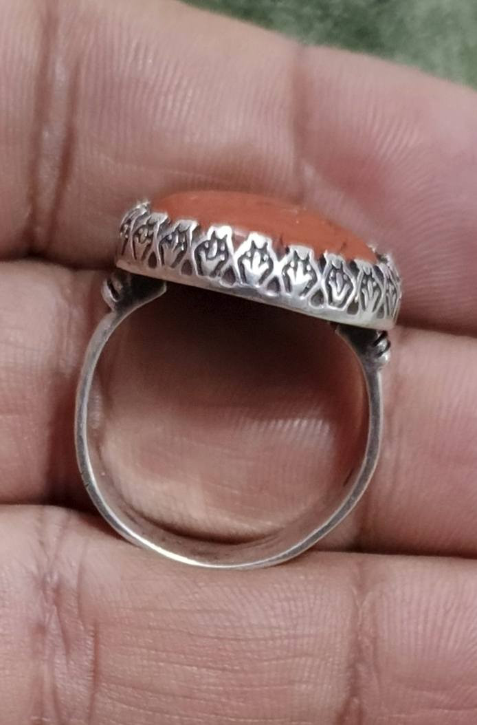 خاتم قنداش قديم للبيع او المراوس ***********
