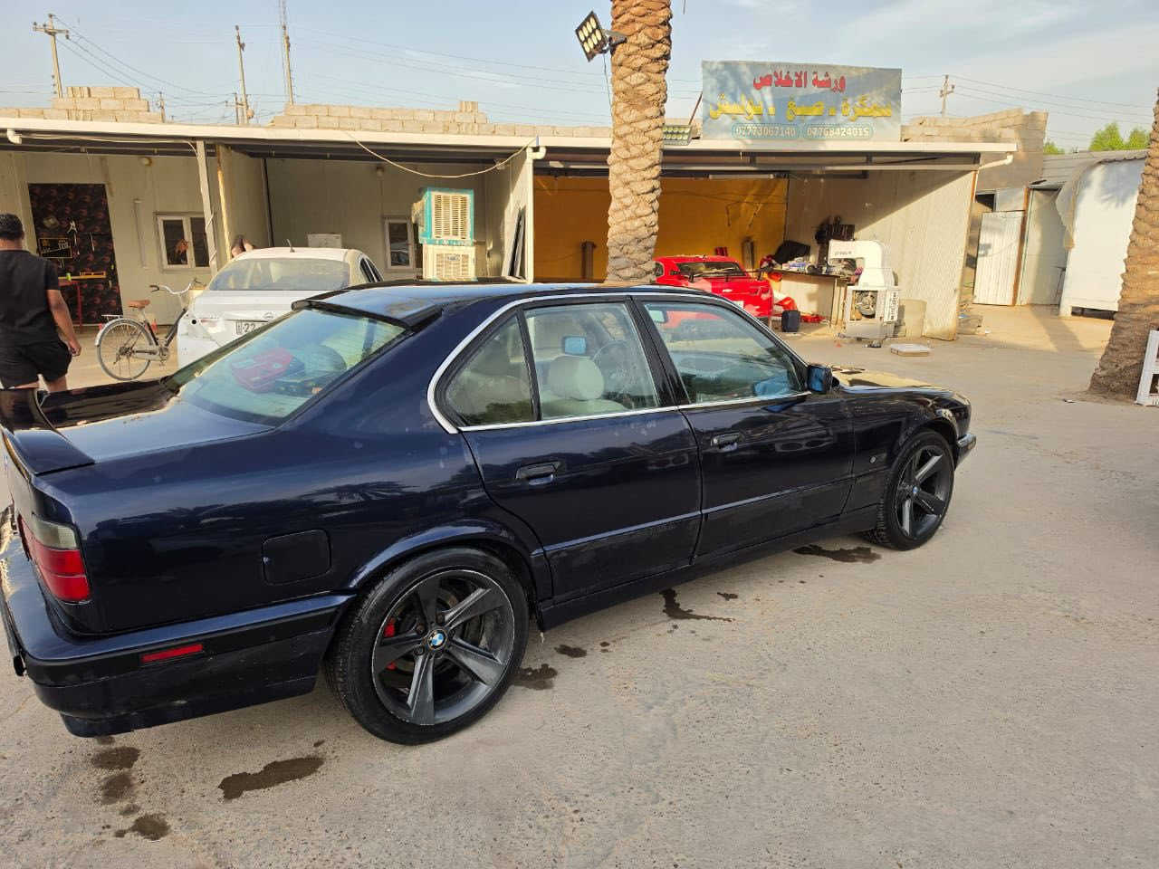 525 i
موديل1992
مسكر عدله
كير عادي نمرة طويلة
عليها دوسات m
ويل رياضي
عليها اكف كزوز بس مشاد الريمون مالته
اكسل مفتوح
السياره مابيها حادث صبغها كاعد كشر كاعد كنر مسطرة تبريد ويا السويج
مكينه وكير نظيفات
السياره متعوب عليها وخير من اللّٰه وبل واقع احلى من الصور داخلها نضيف وكاعد مابيها اي نقوصات بس لايت امامي ضعيف الظفيره مملعوب بيها
جاهزه للاخير مناقصه اي شي 
قسسسسسسسسسط فقط 
***********
***********
للتواصل متواجد واتساب
