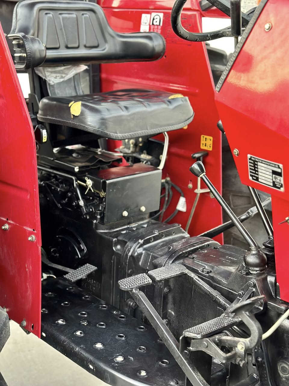 ترکتر ایراني للبیع 2024 حجم 285 رقم و سنویة سلیمانیة کفالة عامة کل شریکة

واتساب ***********
***********

سعر / 132$

مکان / کرکوک

تراکتۆر ئيرانی 2024 حەجم 285 رەقەم سلێمانی
