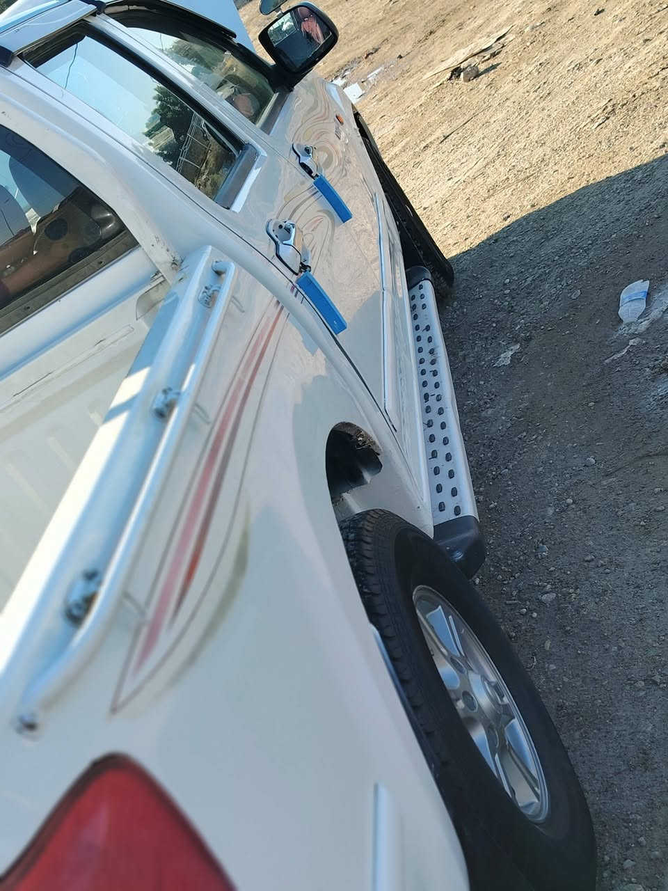 موديل 2011رقم بغداد بسمي سنويه 28مشروع وطني 
كير ومحرك ونجي وتماتيك تخم تاير محرك مكفول كير مكفول مكان سياره ديوانيه سعر 60,وبيه مجال الاستفسار اتصل ***********
