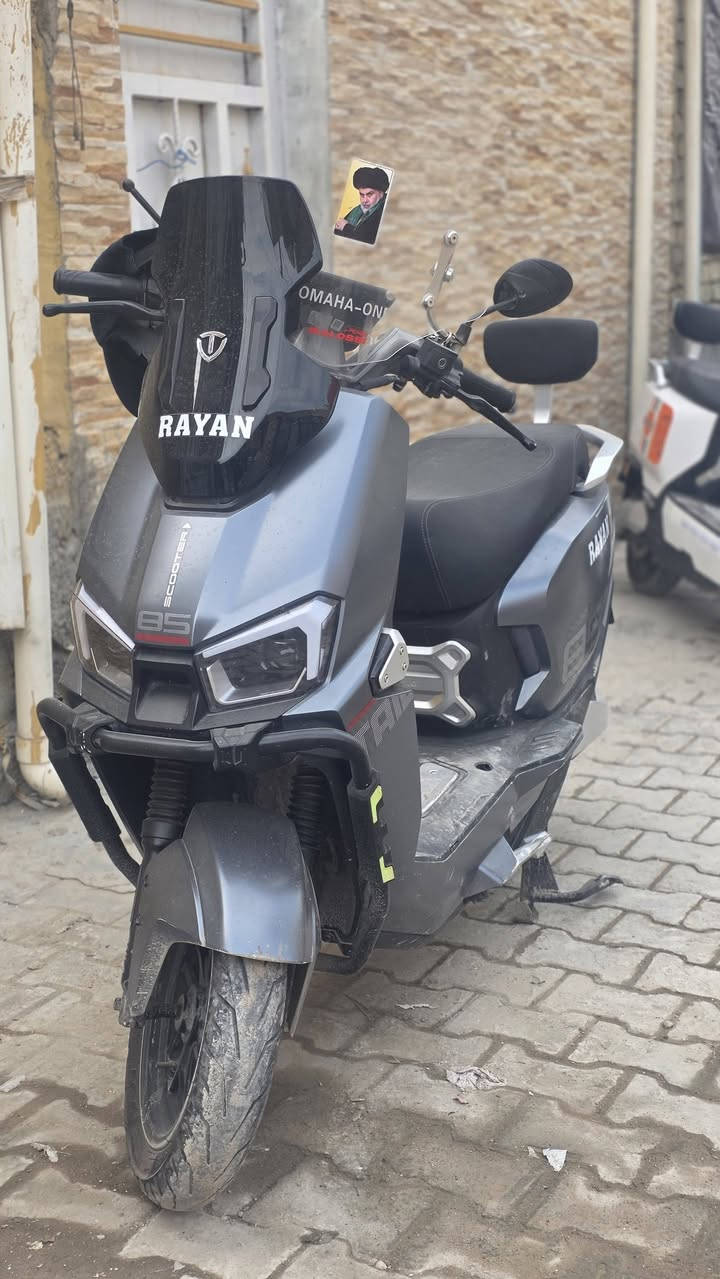 السلام عليكم دراجه شحن
رياان🤞
دراجه.جديده خير من الله
مال بيت مابيها اي عطل مكفوله كفاله 
بصمه وحده السعر 900وبيها مجال
***********
