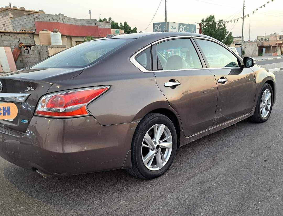 نيسان التيما 13
بيه باب خلفي صبغ والامامي ربع بي صبغ 
كفاله شواصي  عيب شرعي اصوليات
كير مكينه جدد 
ماشيه 90 k
فول مواصفات 
شاشه كامره
فتحه 
تحكم ستيرن 
حداديه امامي خلفي جديد مشط جديد  
لايت خليجي جديد 
تخم تاير جديد
نواقصه الفتحه واكفه 
رقم بصره بااسمي  تحويل ثاني يوم  
***********
متواجد ماسنجر  واتساب
سعره 92 وبيه مجال
