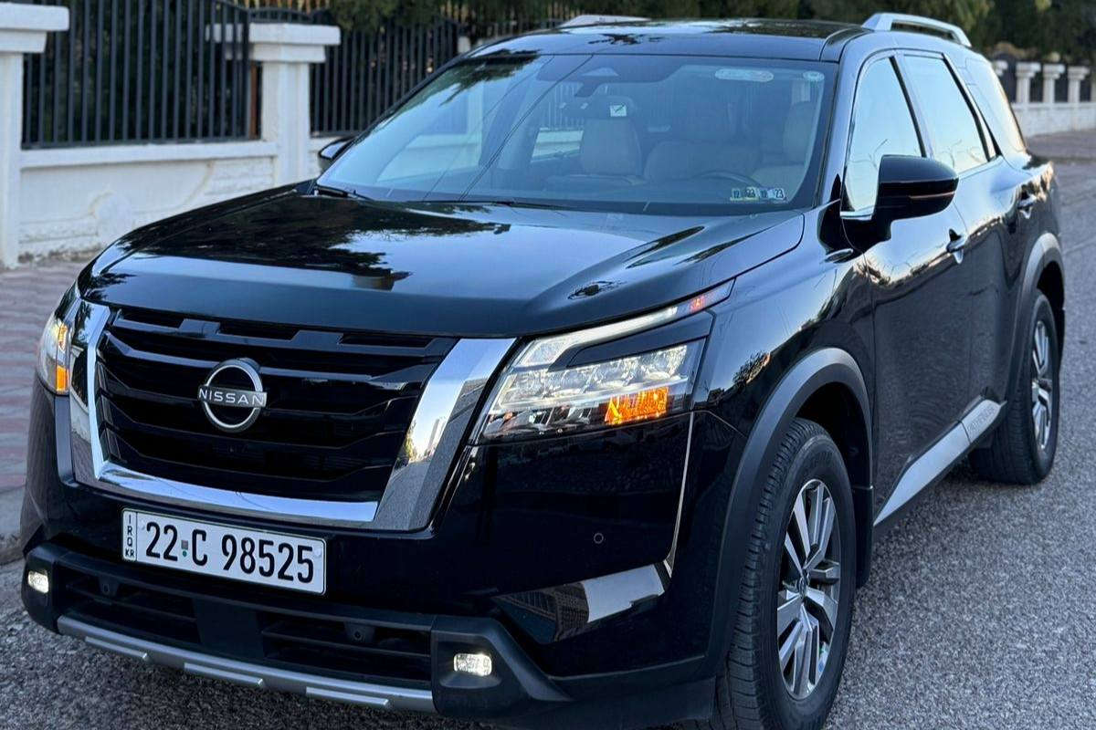 نیسان پاسفایندەر 2022 مواسەفات SL 4WD دەبل ئەکسل 
قەپات مواسەفات 
دوو دەرگای بە بیلاد بەستراوە 
پشت و پێش کەپسە 
سەیارەکە زۆر خاوێن و بێ کێشەیە بەناوی خۆمە 
هیچ مەسرەفێکی تێدانیە 
وێنەی داعمەکەم داناوە 

سـعـر : لە کۆمێنت داوابکە ڕاستەوخۆ بۆت دێت 📥 

گێر و مەکیەنەی بەشەرت 
هیچ کێشەیەکی تێدا نییە 

ژمارەی خاوەنەکەی 
***********
***********
