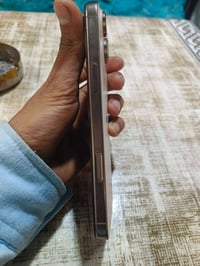 ايفون 16 برو ماكس • ٢٥٦ • شاشة مستبدلة