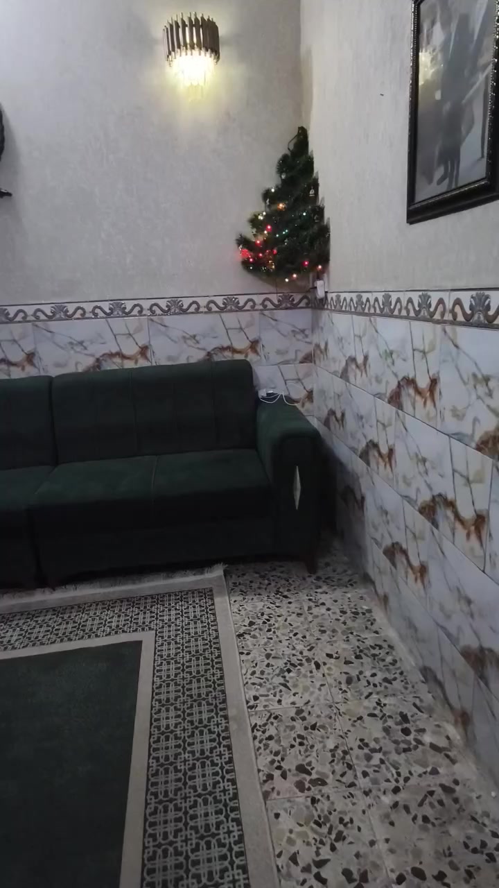 ديوان عشر مقاعد خمس قطع شغل درجه أولى مع موكيت برلنت تركي مع بردات مع مارس صيفي وشتائي ٤٠٠ وبي مجال


**إذا كنت صاحب هذا الإعلان وتريد حذفه لأي سبب، رجاءا أرسل رسالة إلى الدعم الفني**