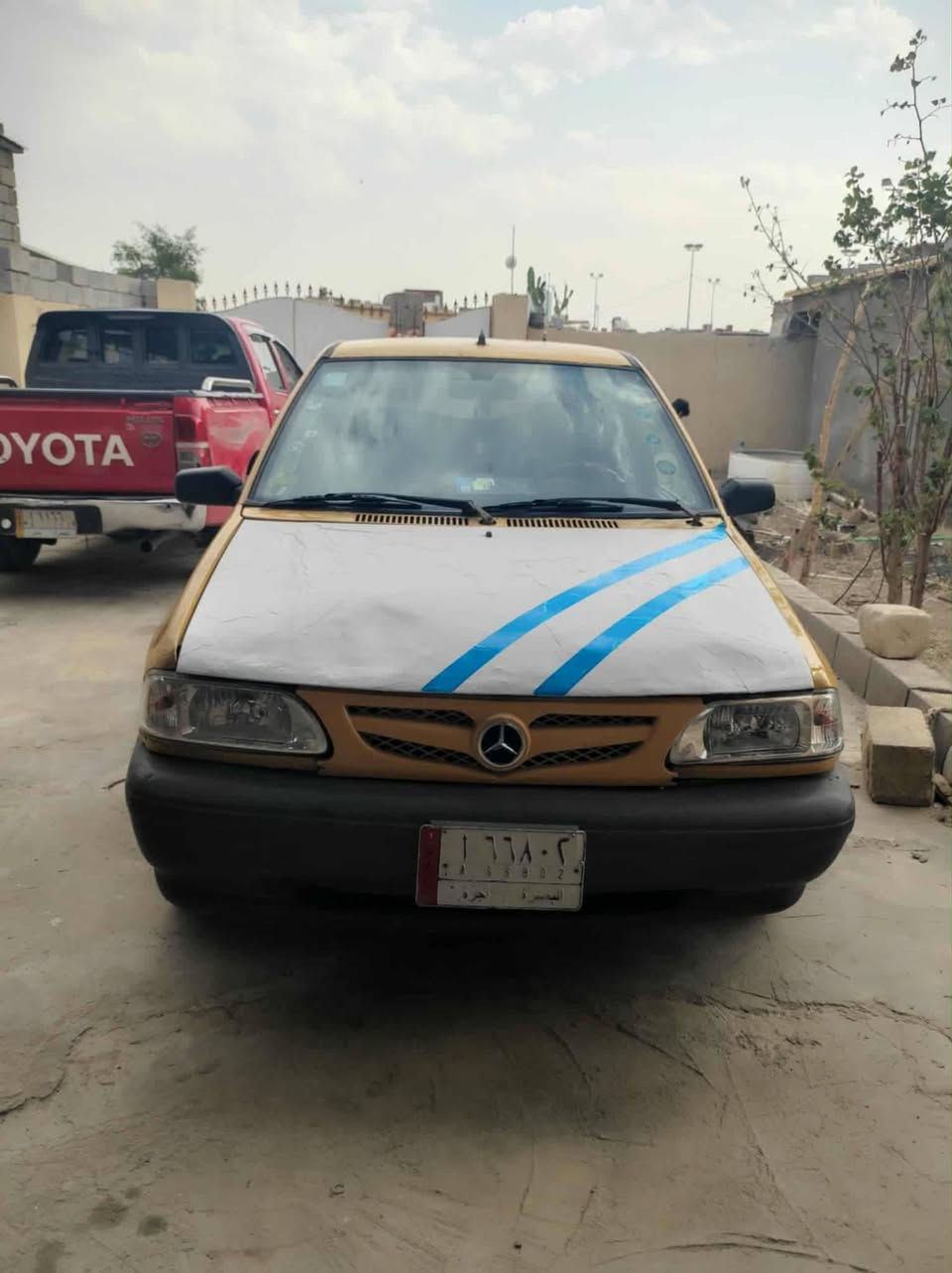 السلام عليكم للبيع سايبه موديل 2017 رقم بصره بسم شركه ابن بلد مكينه بيه خيط تبخير كيرها مكفول حدادته جديده تخم تاير كهربئياته كله شغاله تبريد سياره جاهزه من كلشي سعر 21 وبيه مجال قليل غرامات ما عليه هيئه مطلوبه أقل 3 سنوات بيع مستعجل ملاحظه باب سايبق بيه خياس يحتاجله تبديل  مكان سياره بصره ***********
