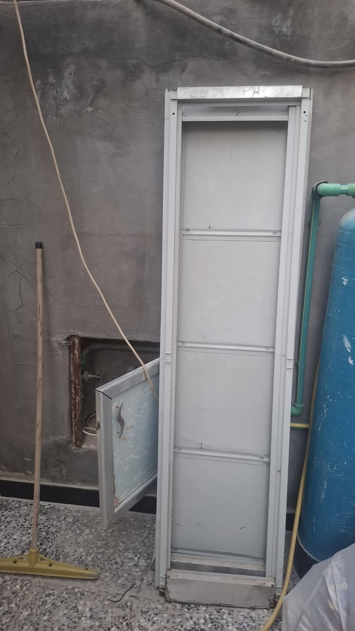 رللبيع مبرده نظيفه ٢٥  مكيف توسوت ٢طن ١٧٥ شغال نظيف جدا  كوسره بوليش درجات ٤٥  كوسره صغيره ٢٠ لوح خشب ٤متر في ١متر ٢٥ نظيف جدا  ماطور ماء ويرهم ماطور غسل اصلي باله على الفحص ٦٠  دريل احمر شد فقط ١٥ دريل همريشتغل بس  ١٠ لوكر  مفتوح مع ملحقاته  ٢٥ الف  طباخ شغال ١٥ الف ٣عيون


**إذا كنت صاحب هذا الإعلان وتريد حذفه لأي سبب، رجاءا أرسل رسالة إلى الدعم الفني**