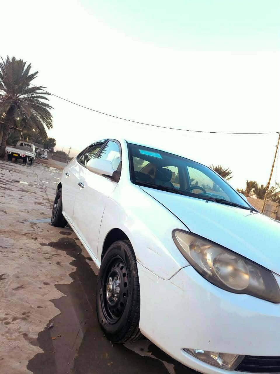 سلام عليكم اخوان
للبيع النترا موديل ٢٠٠٨ بغداد لون ابيض محرك  2000سياره جاهزه مديومه بالكامل ماتصرف عليها السونار مرفق مع الصور 
السعر ٩٩ بيه مجال حق الجيه 
رقم الهاتف 
***********
