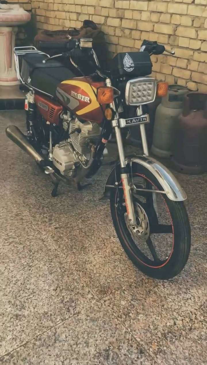 كبير 200 مال ايران للبيع بيه صوت كرنك ب600 مكلف بلنشر


**إذا كنت صاحب هذا الإعلان وتريد حذفه لأي سبب، رجاءا أرسل رسالة إلى الدعم الفني**