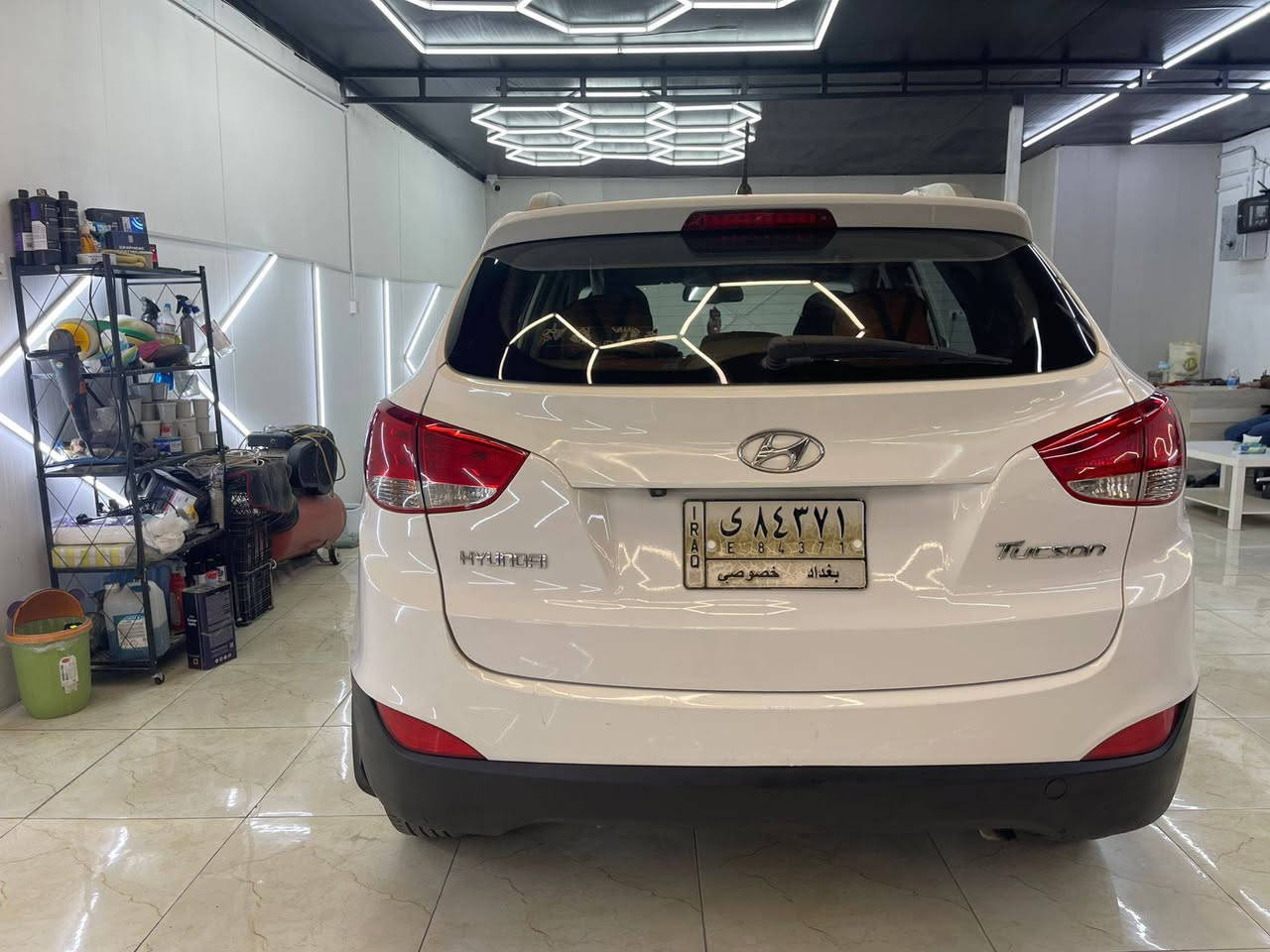 توكسان 2013وارد خليجي سيارة كاملة من كل النواحي الشراي الاتصال ***********
