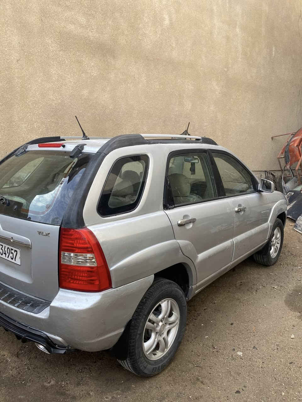 كيا سبورتج خليجي 2008 رقم دولي سنوية و هزة جدد شرط تحويل محرك 4 سلندر مكينه كير كفالة حداديه تخم تاير كهربائيات تبريد كلهن كفالة سياره نظيفه بيها صبغ مكانات بدون ضربه قويه العنوان بصره سعر 85 وبيها مجال مكلف بالنشر فقط اتصال ***********
